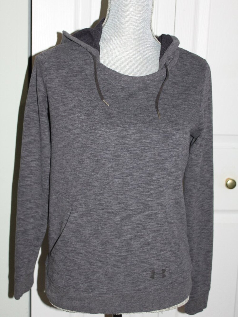 Under Armour Lightweight Hoodie